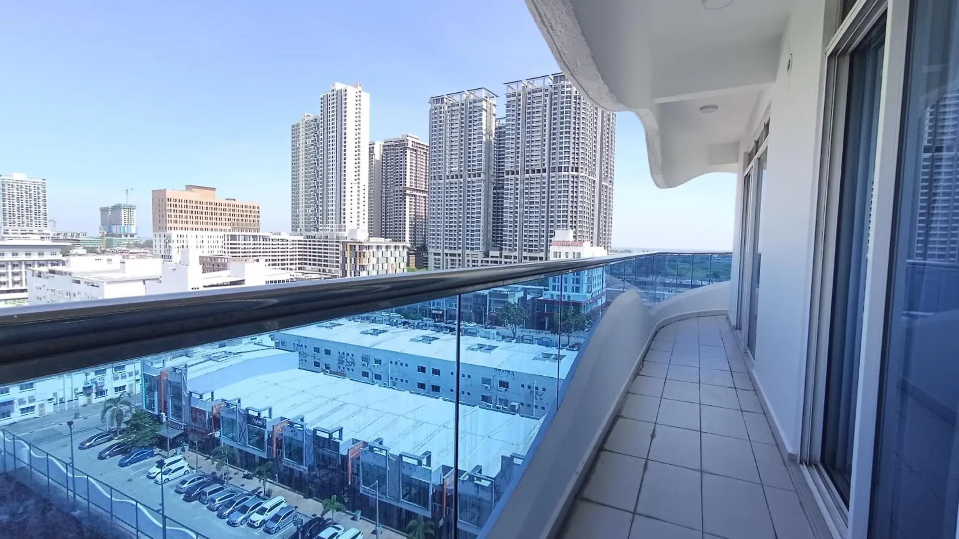 Apartament The Wave Residence By Jeffery Lam Home Management Melaka